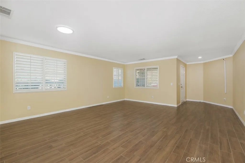 4310 Almaterra, Perris, California 92571 home-pic-3